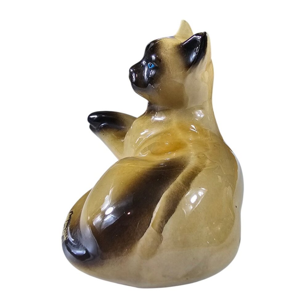 Vintage Handcrafted Collectible Ceramic Siamese Cat Figurine Reclining Brazil - Picture 4 of 13